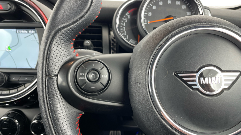 MINI Hatchback 2.0 Cooper S Sport II 3dr Petrol Hatchback